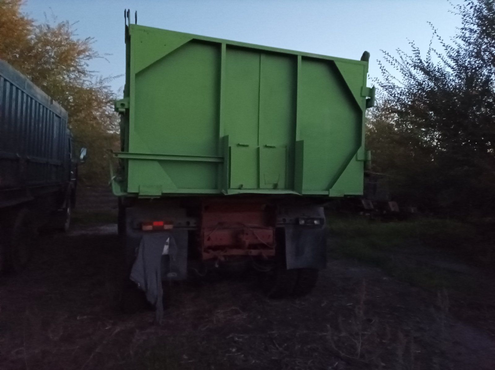 Продам КАМАЗ  5511 самосвал.
