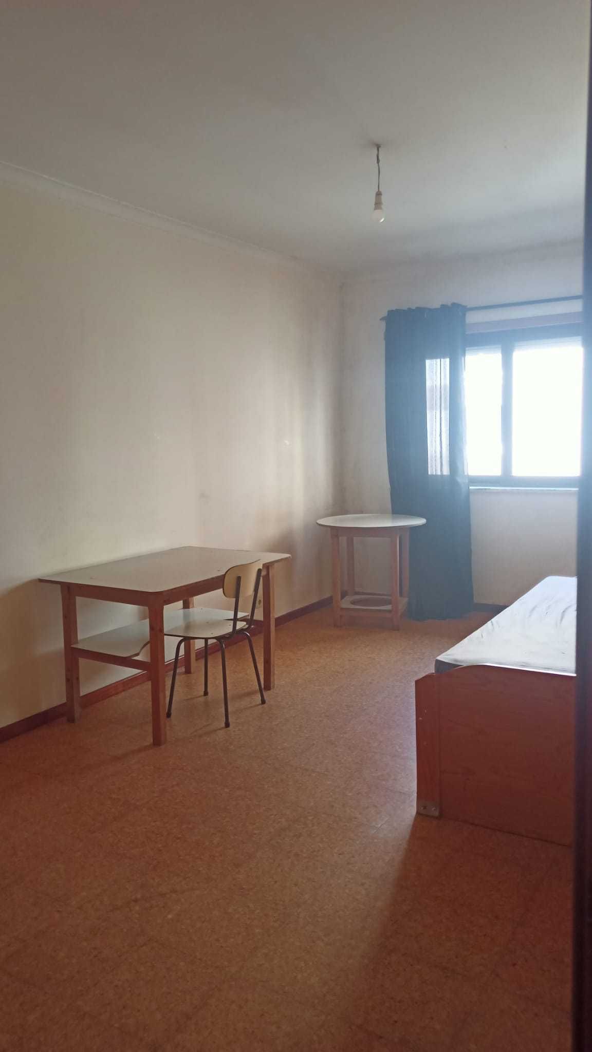 Quartos para alugar a estudantes, em Bragança a 5 minutos a pé do IPB