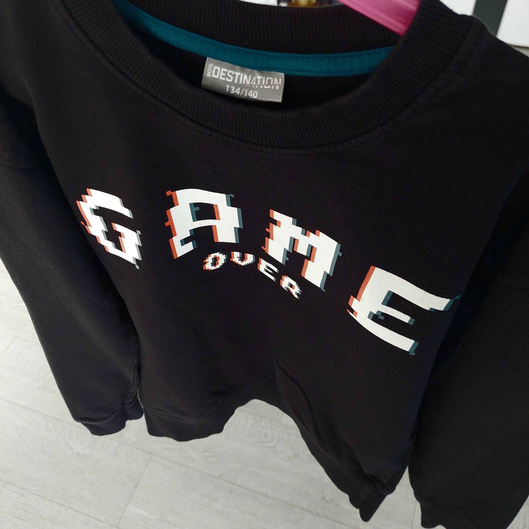 Bluza GAME czarna 134 140 chłopięca