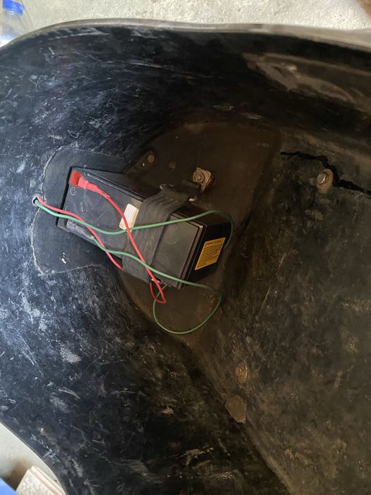 Продам мопед сузуки летс 2 олд (скутер)