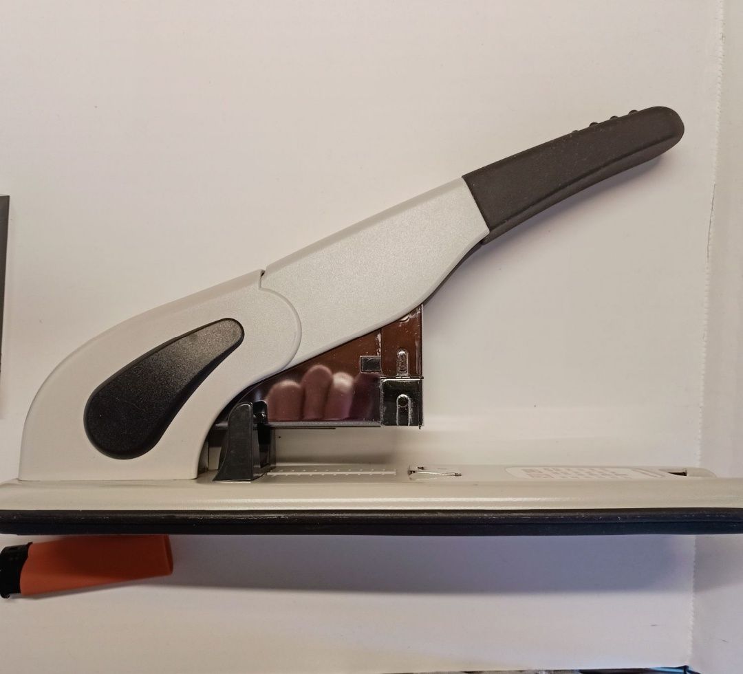 Zszywacz SAX Starkhefter 299