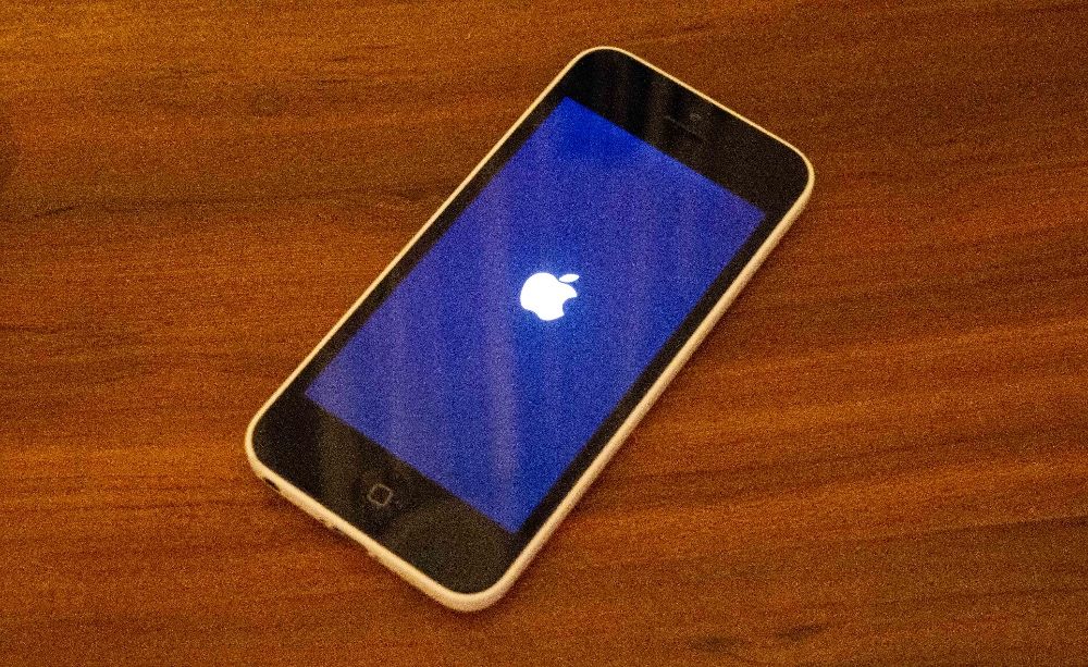 IPhone 5c uszkodzony na części