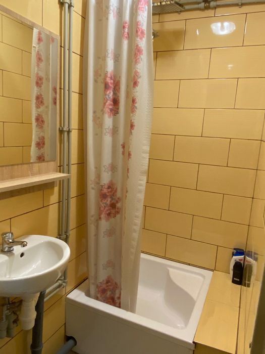 Noclegi pracownicze A4 Bolesławiec, Amazon, LSEE Krzywa, Action,