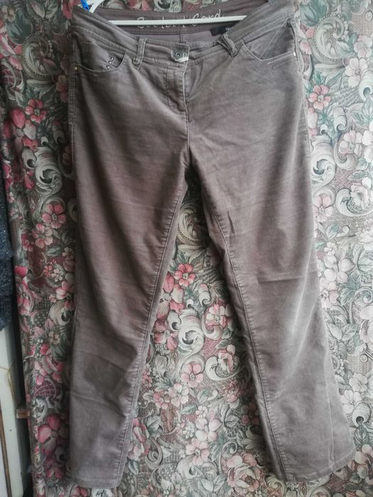 Женские вельветовые брюки