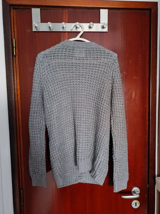 Casaco de malha C&A. Tamanho M