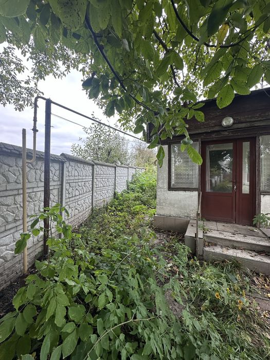 Седнів Центр будинок 80 м кв зі всіма комунікаціями 15 сот