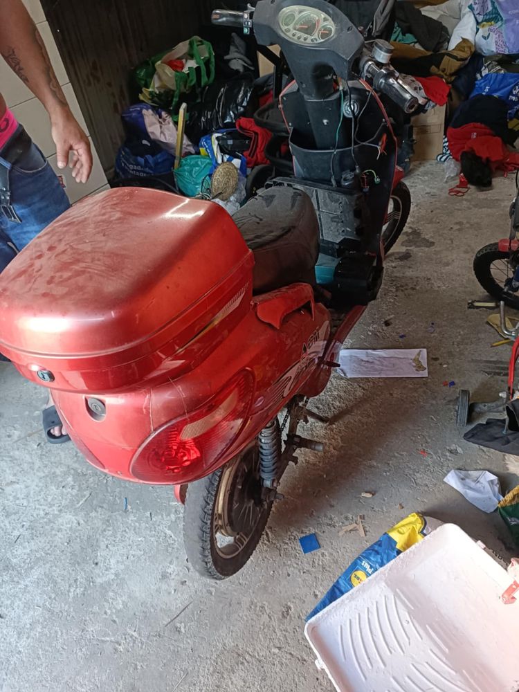Scooter eletrica sem baterias