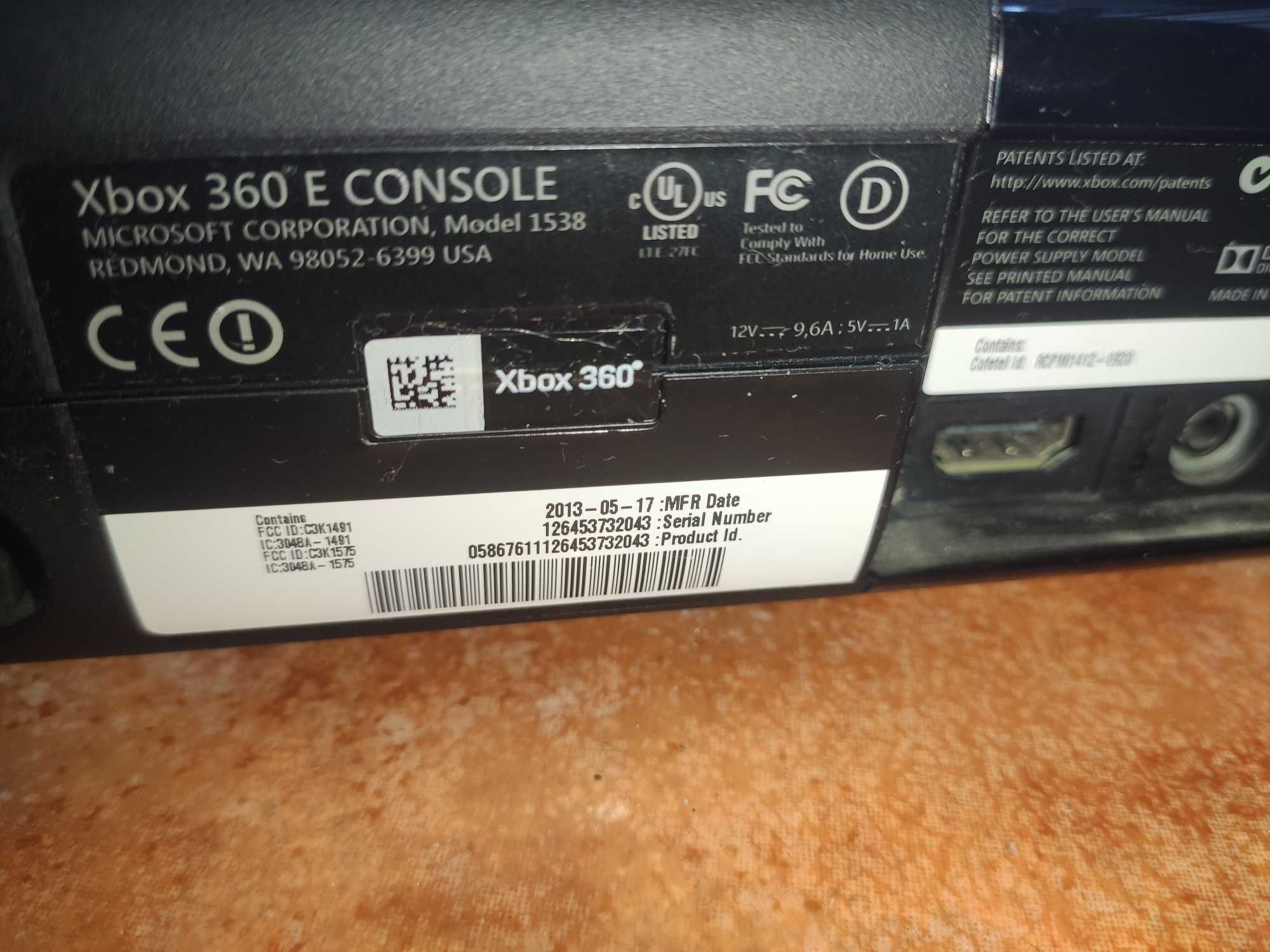 Xbox 360 E mod 1538 (Ultimo modelo)+Fonte de alimentação