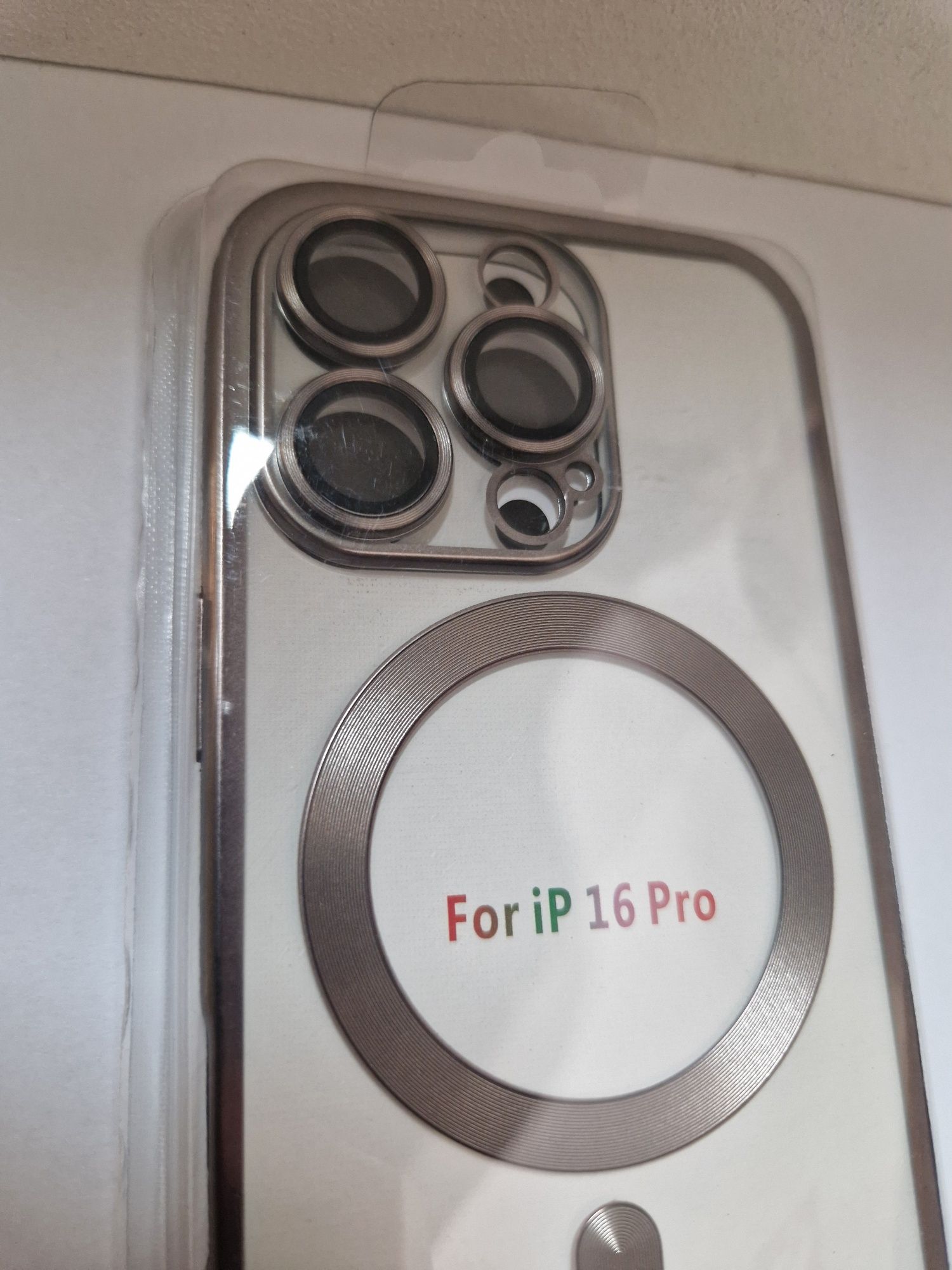 Metallic Magsafe Case do Iphone 16 Pro Tytan