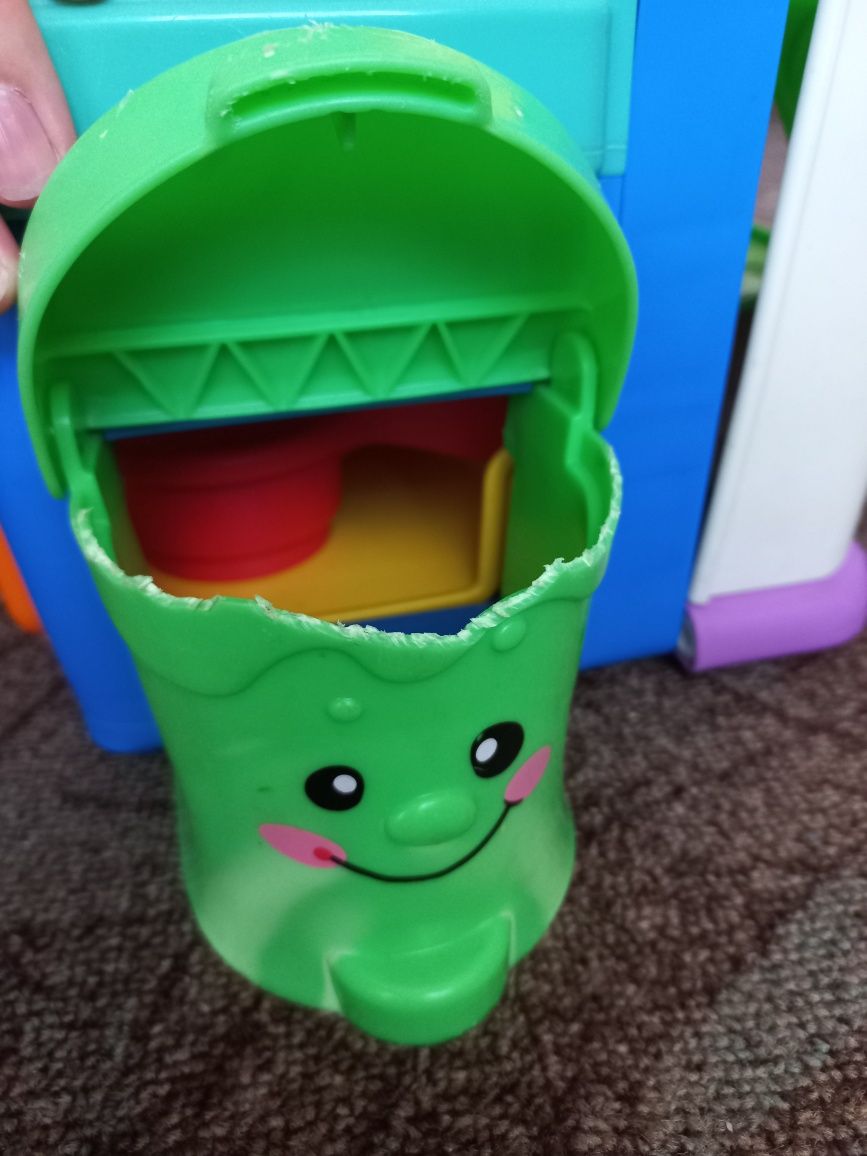 Fisher Price, zabawka interaktywna
