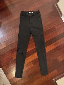 Jeansy spodnie czarne rozdarcia rozcięcia