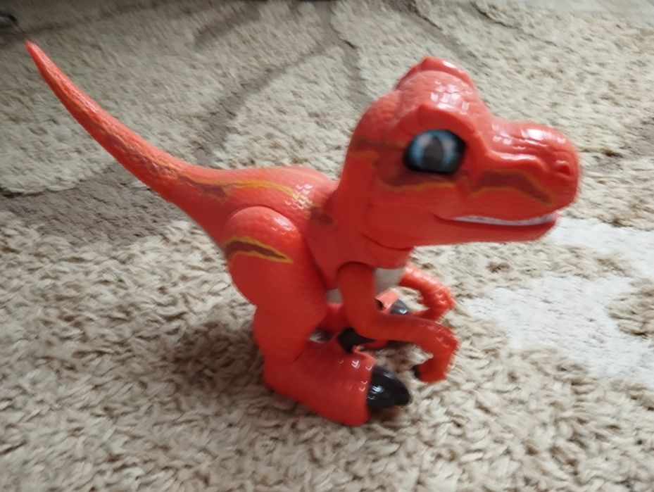 Dinozaur chodzący interaktywny