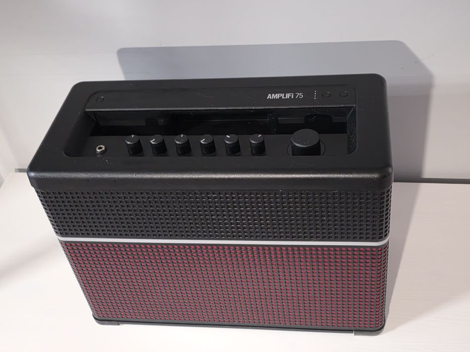 Line 6 amplifikacji 75