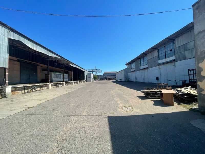 Сдам складское помещение 1500 кв.м. Киевская трасса.