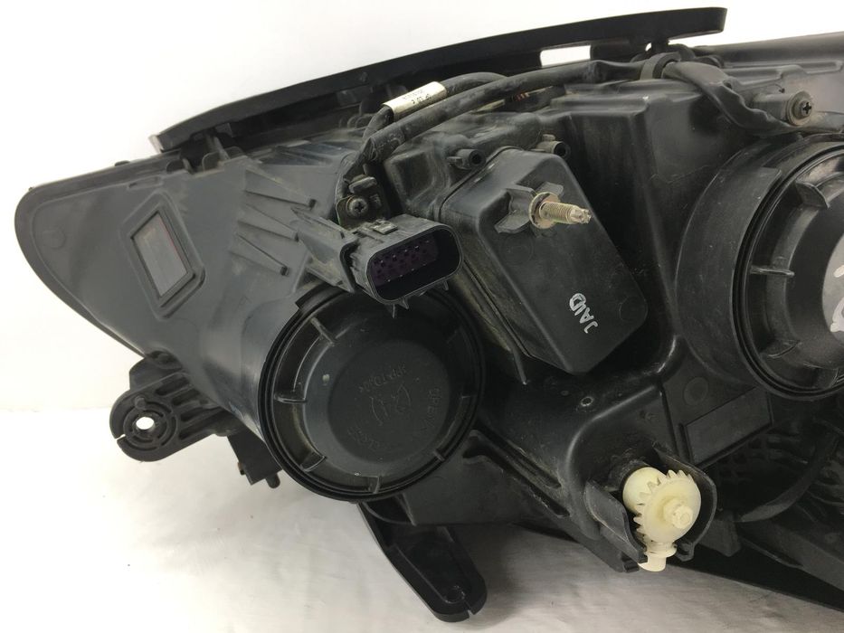 Фара передня ліва OPEL MOKKA 2012-2016 95095500