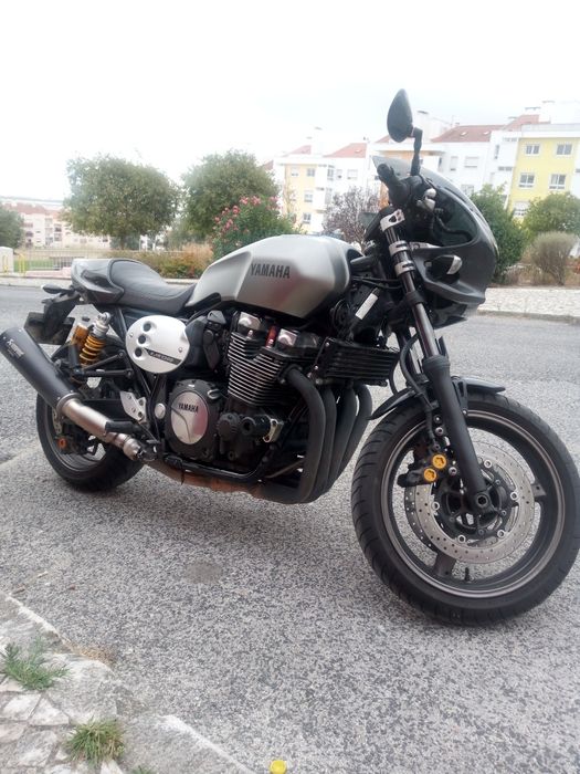 Yamaha xjr 1300 racer