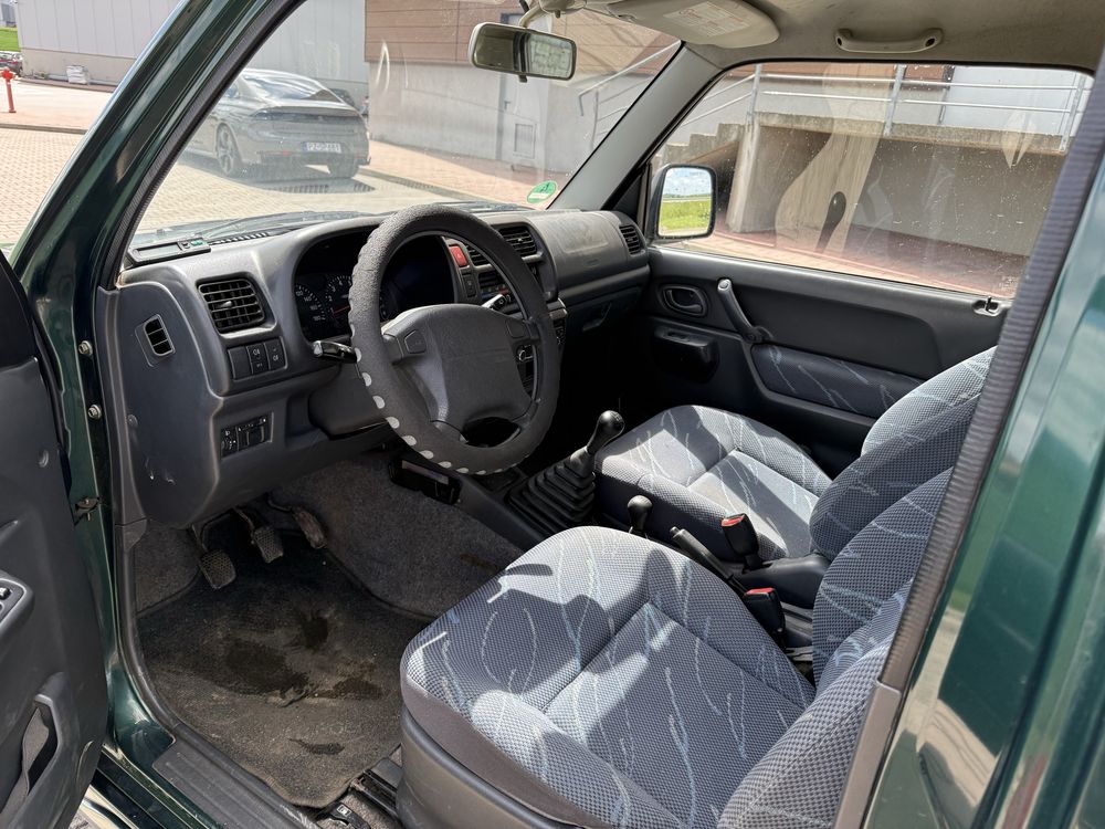 Suzuki Jimny 1.3 4x4 Hak Serwisowany Zarejestrowany