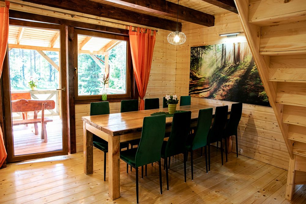 Domek RYSIÓWKA w lesie KASZUBY prywatny BASEN sauna BANIA zapraszamy