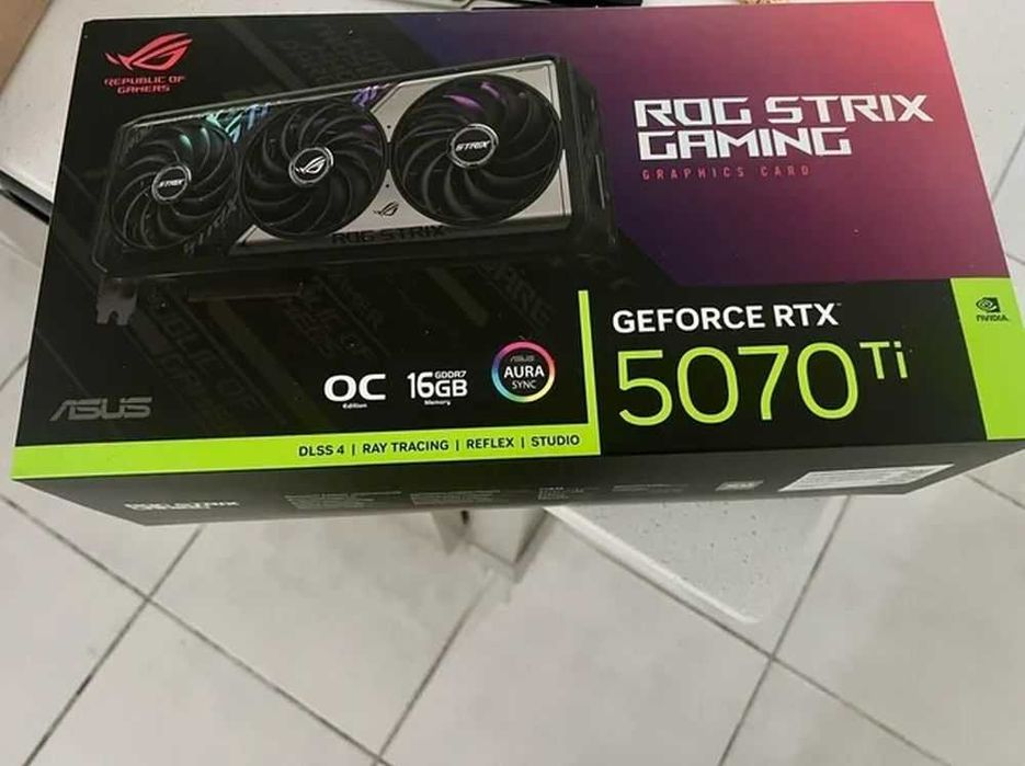 RTX 5070 TI 16GB OC asus ROG strix selada
