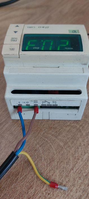 Sterownik temperatury carel IR omega