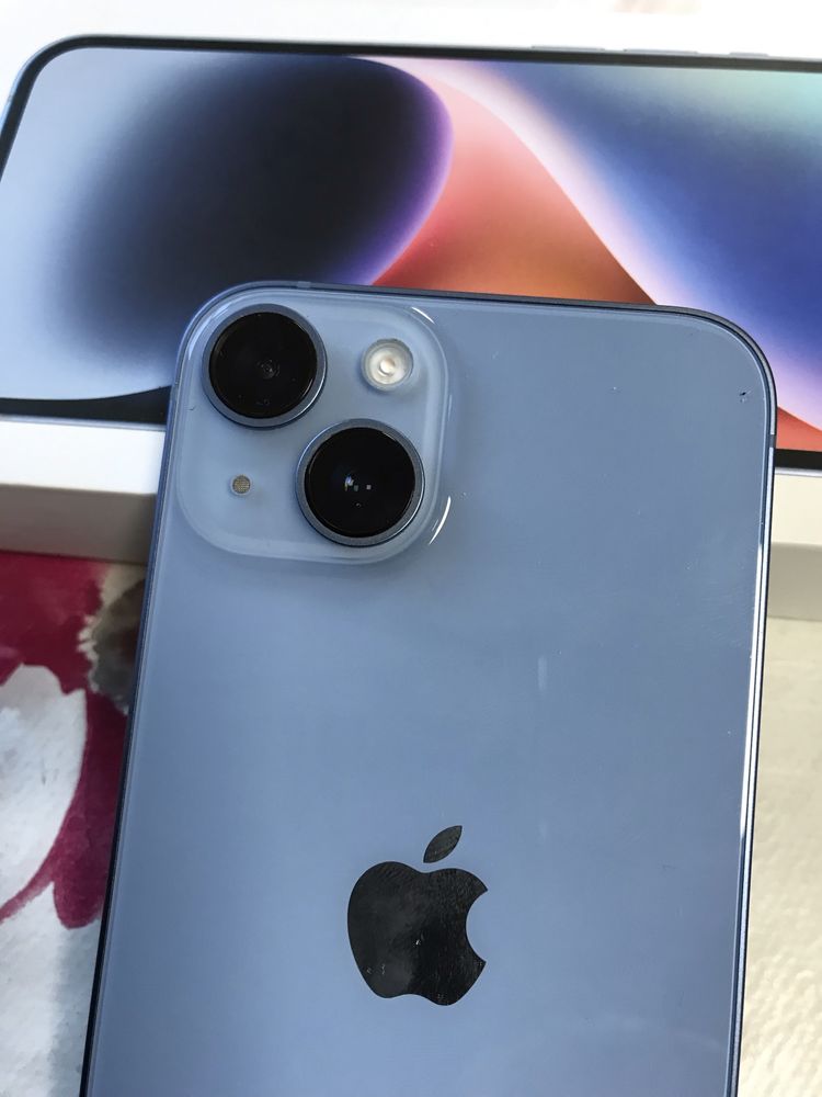 Iphone 14 azul ,128gb,igual a novo.