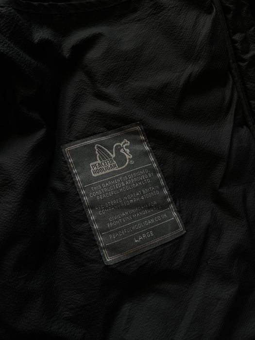 Класний ! Микропуховик Peaceful Hooligan з нових колекцій