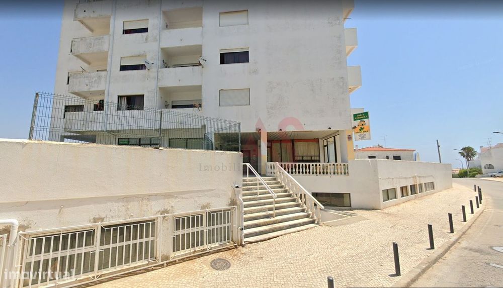 Loja com 9,50m2 para venda em Albufeira