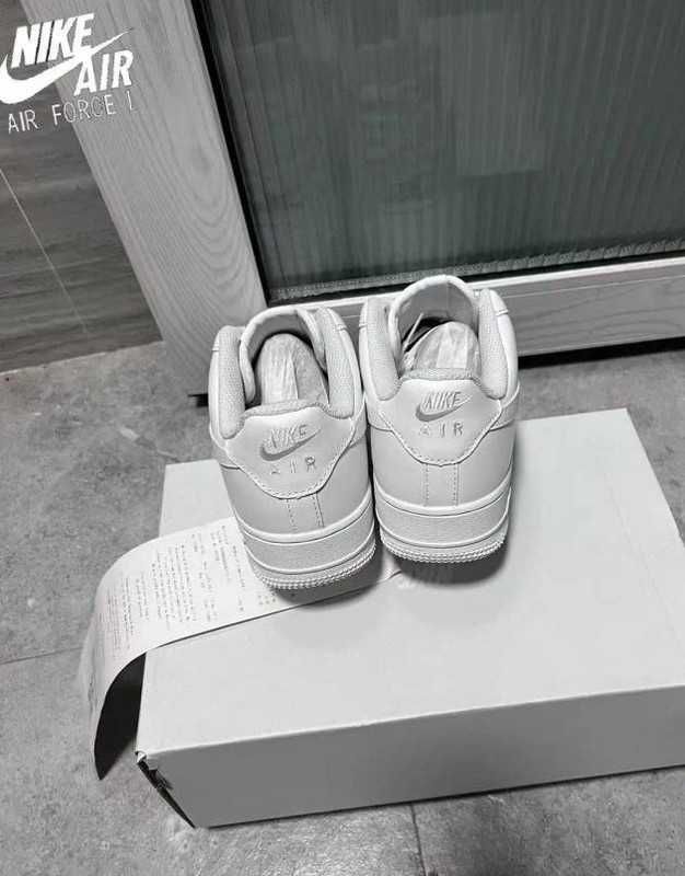 Biały\NikeForce1*airDamskieKomfort ZniżkaTrampkiNeutralne 46