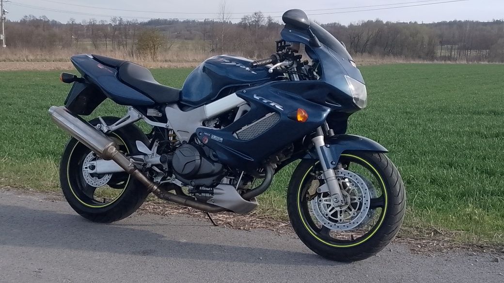 Honda vtr 1000 f