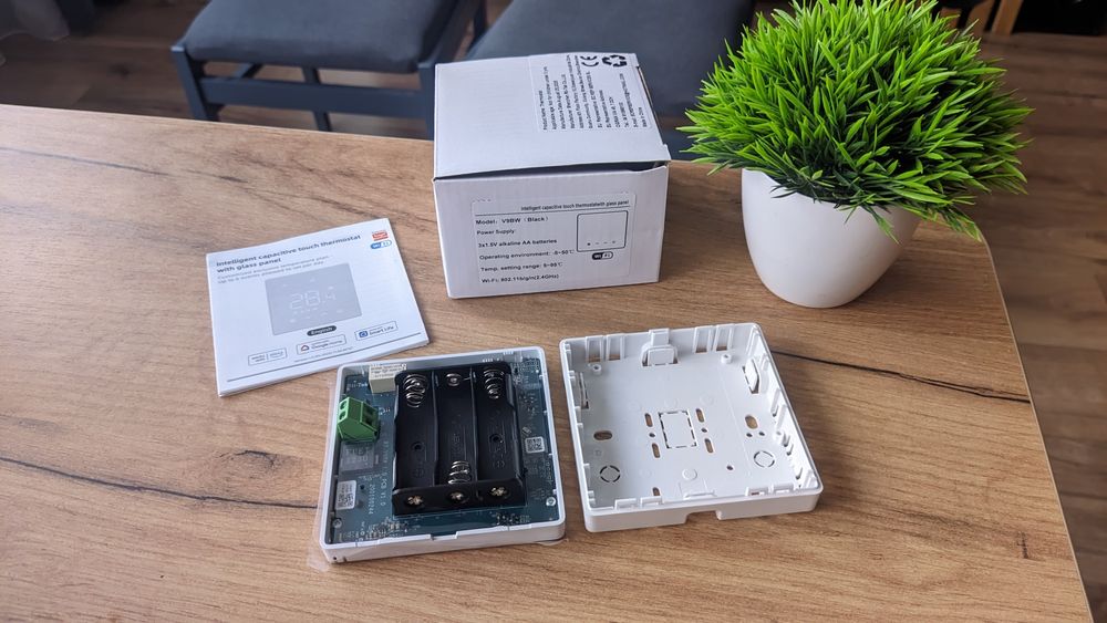 Кімнатний термостат для газових котлів і не тільки wifi Tuya smart