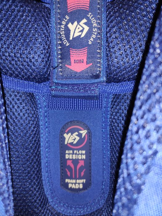 Рюкзак школьный каркасный YES H-28 Cats (558040) б/у