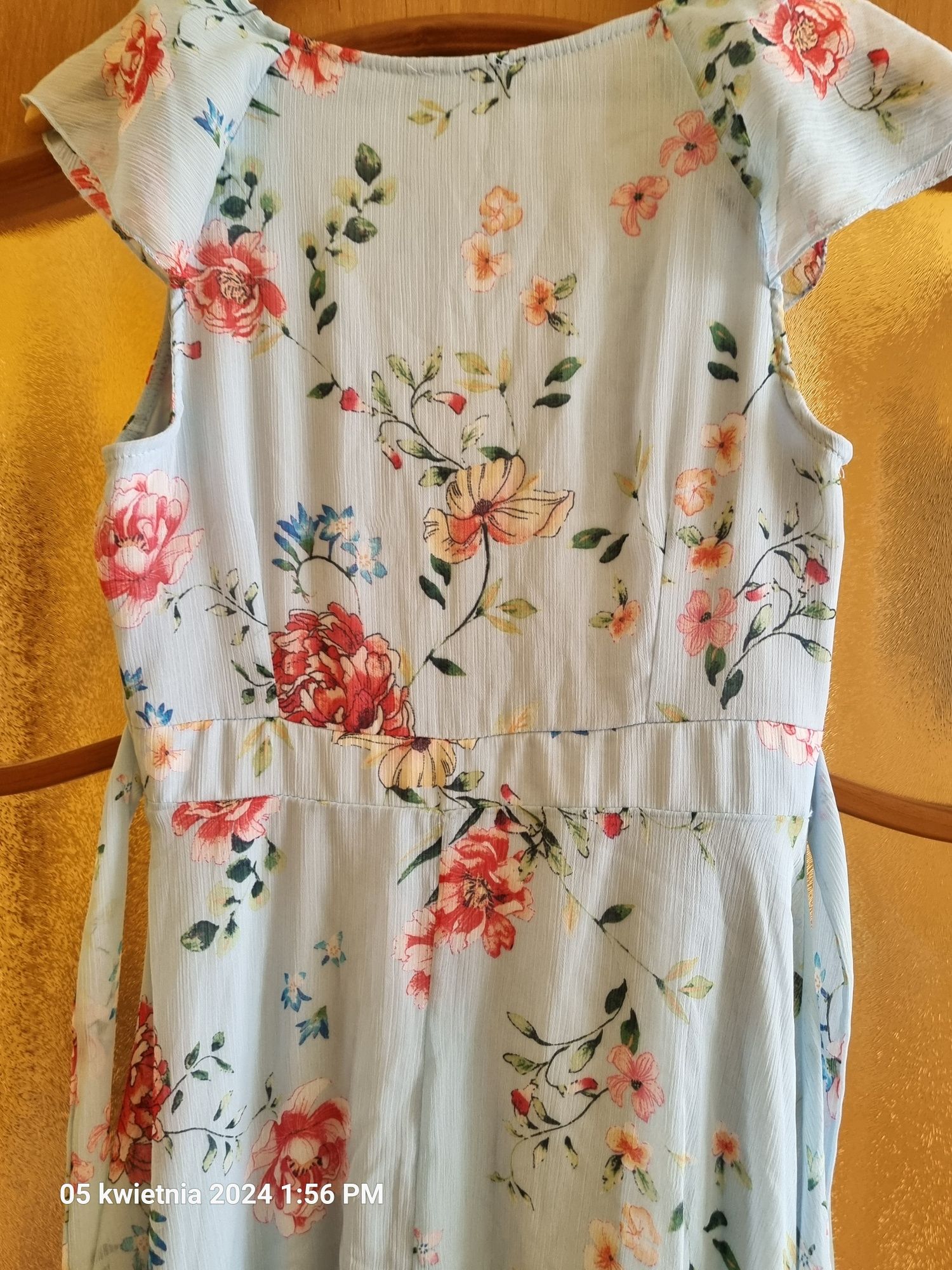Sukienka w kwiaty Orsay