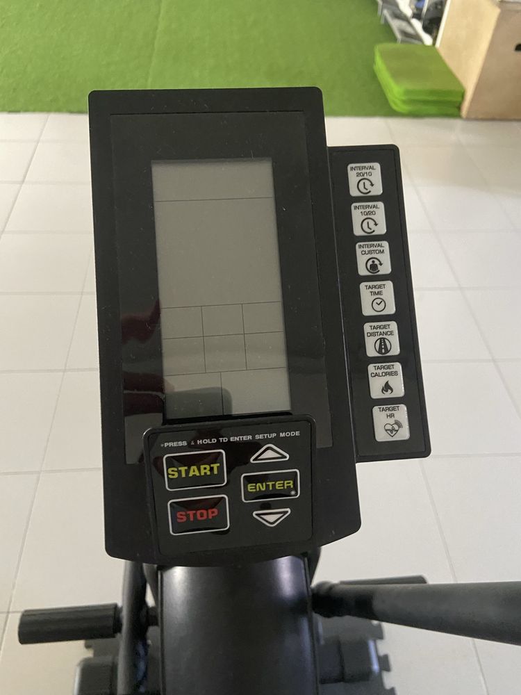 Air bike a precisar de um pequeno arranjo
