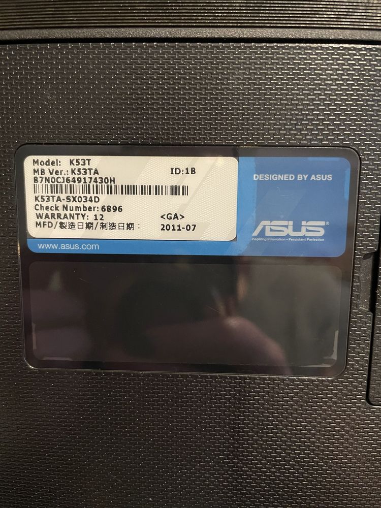 Ноутбук ASUS