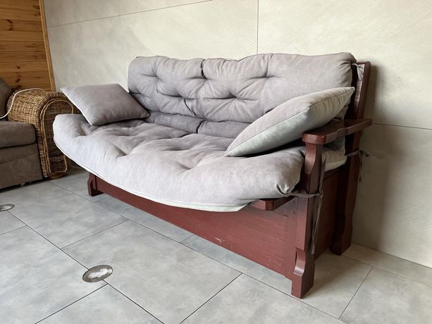 Ławka solidna podnoszone siedzisko poduszki