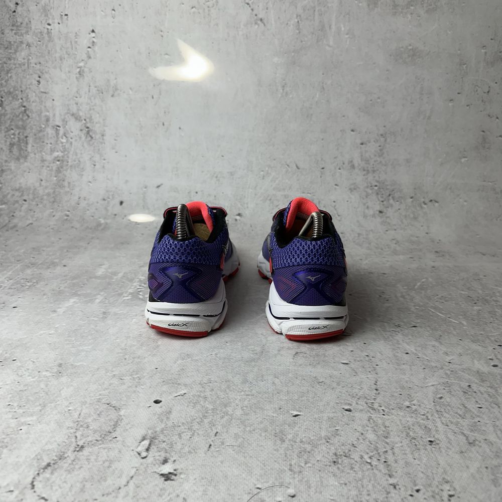 Buty Mizuno Wave Ultima 8  Size: 38 24 cm