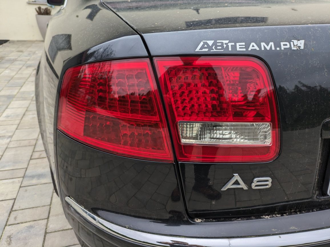 Klosz lampy/lampa klapa BIAŁY WSTECZNY audi A8 D3 L lub P