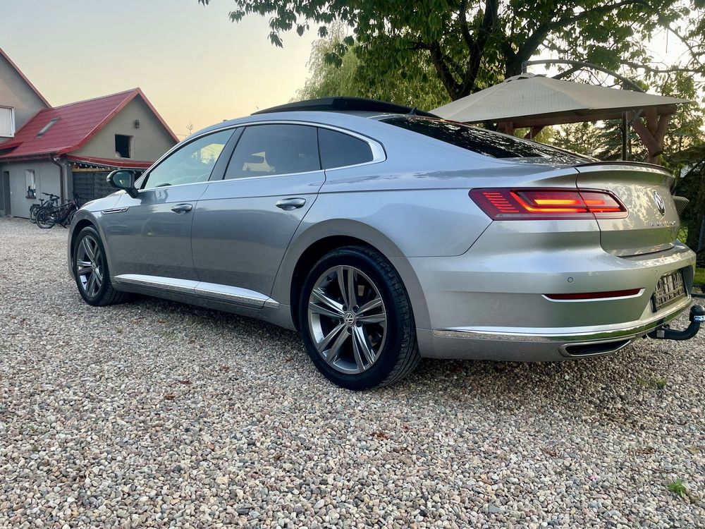 Wypozyczalnia wynajem samochodow  vw arteon