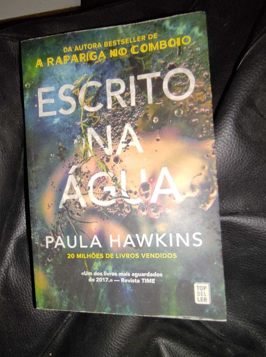 Livro " Escrito na Água"