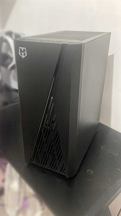 Caixa ARGB para PC NOX Hummer Frost Mid Tower Preta
