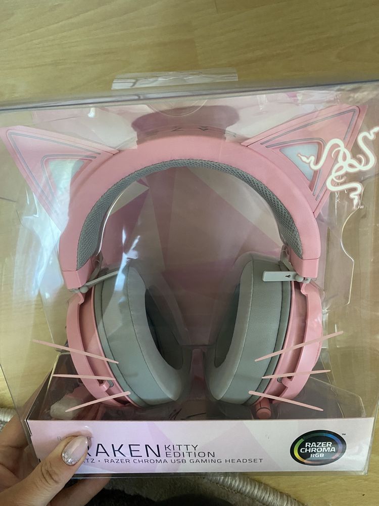 Razer Kraken Kitty Edition Quartz (RZ04-02980200-R3M1)