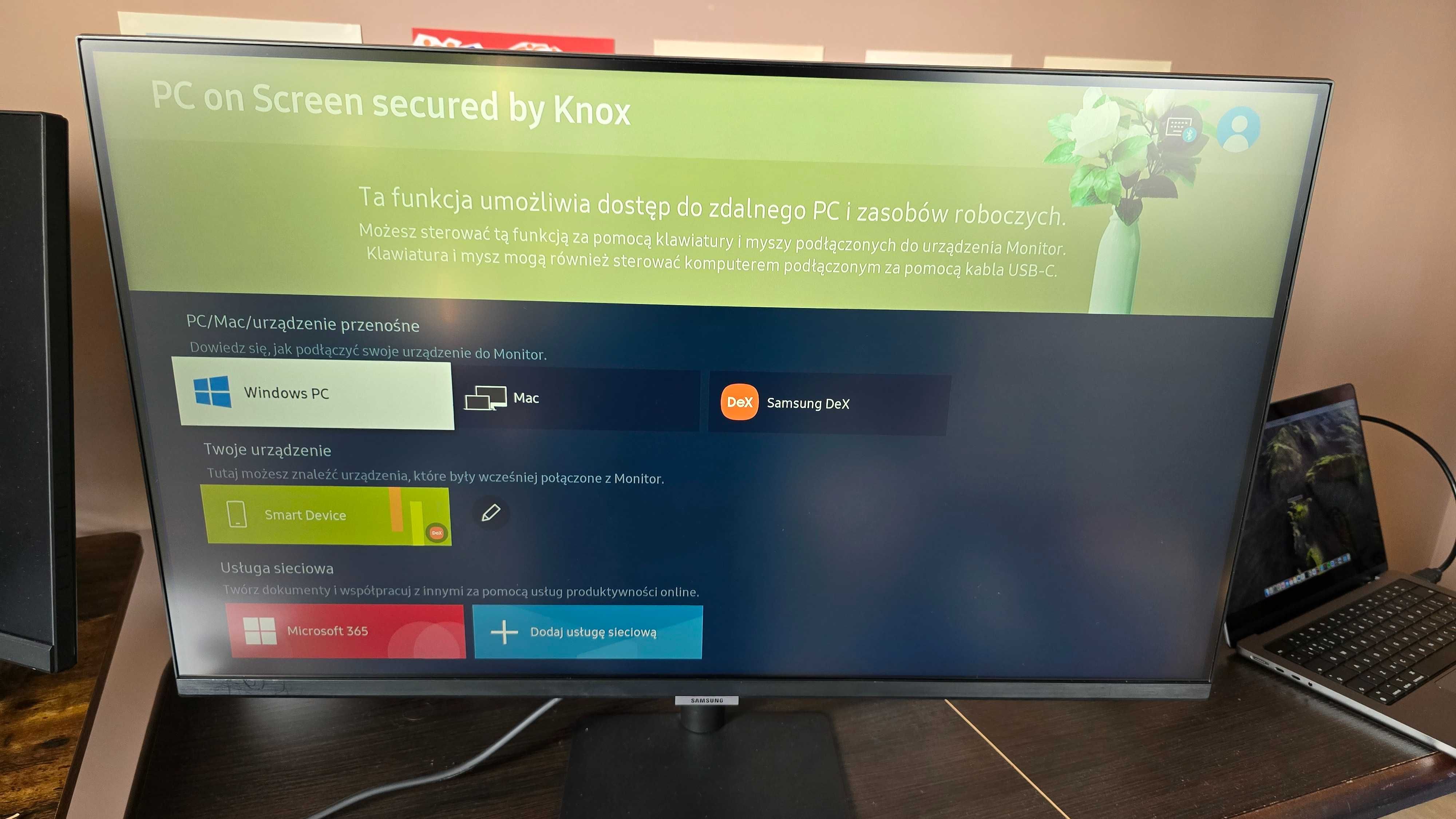 Monitor Samsung M7 Smart TV 32 cale 4K UHD 3840 x 2160
