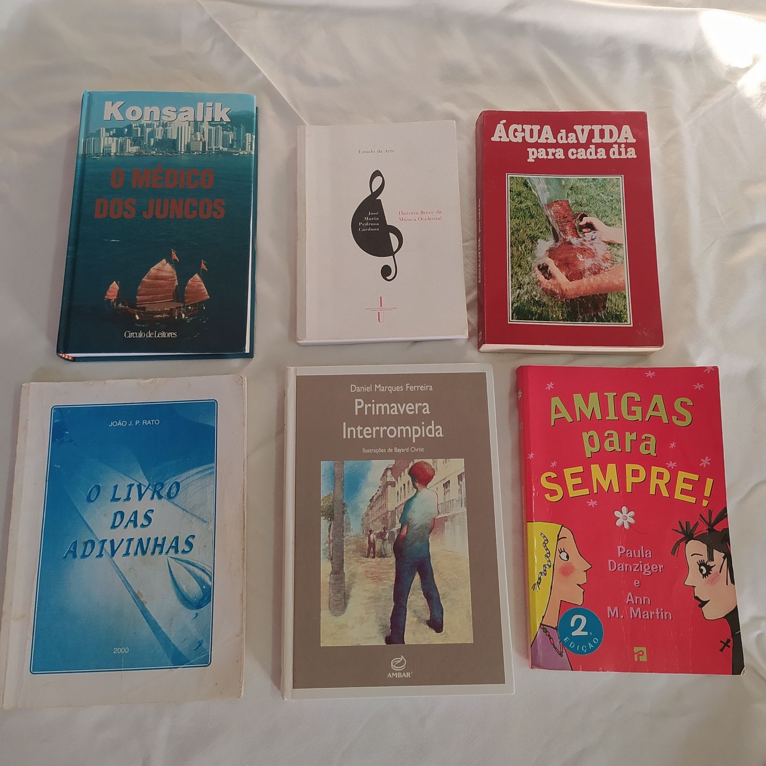 Livros em perfeito estado