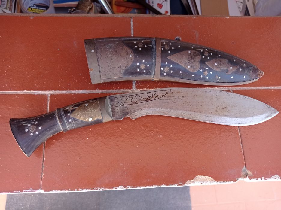 Kukri Nepal dos burkas