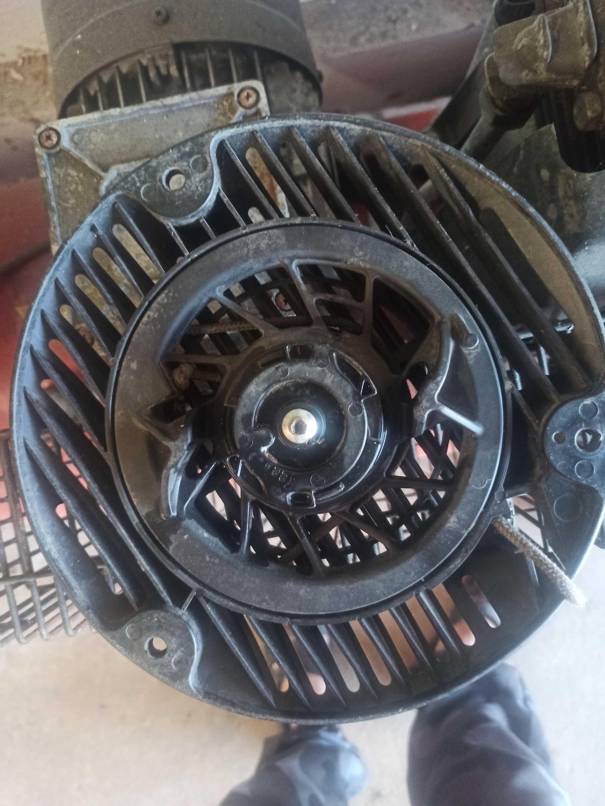 Szarpak starter rozrusznik Briggs 850ic, 750 inne