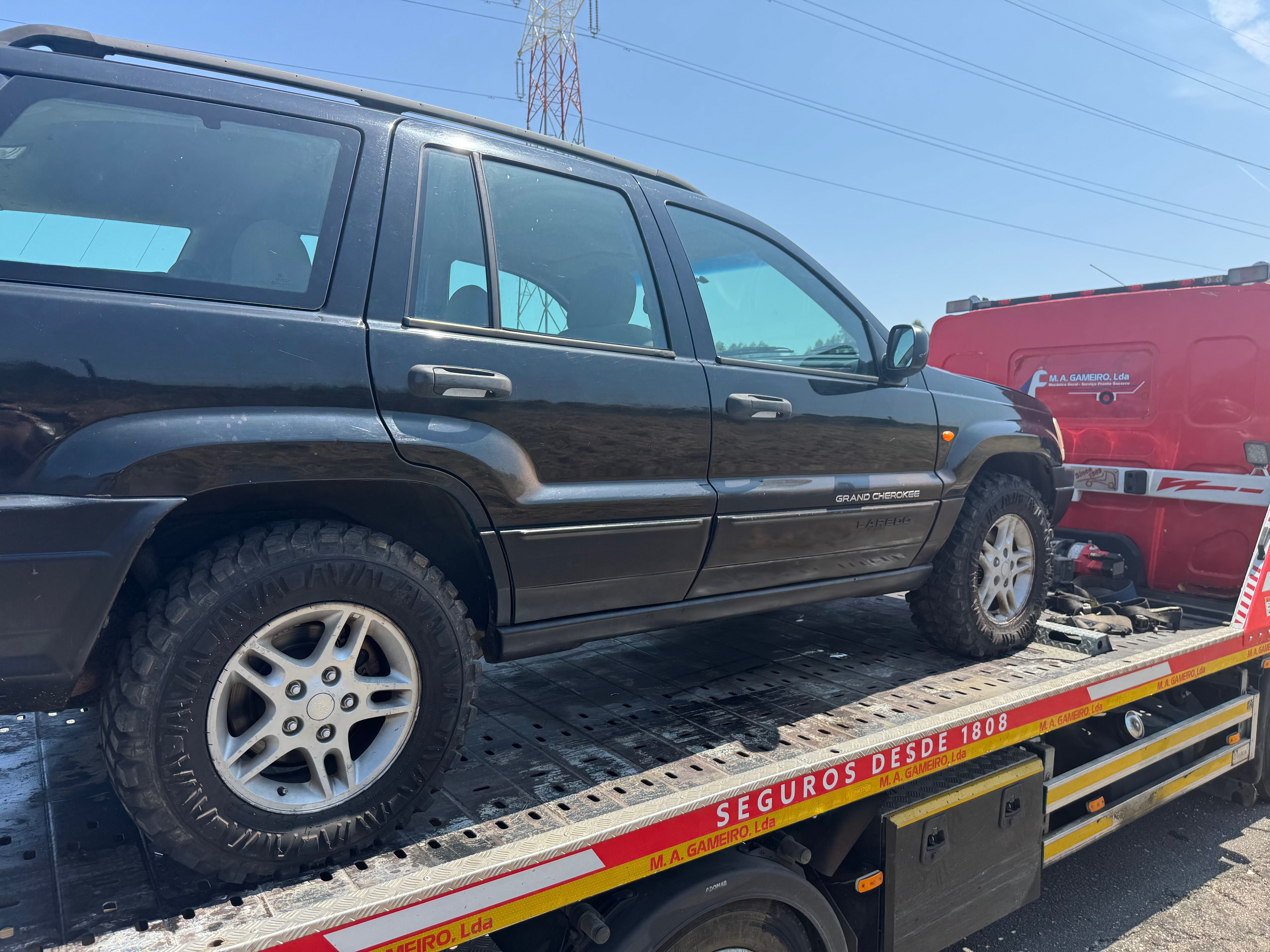 Jeep Grand Cherokee Laredo 3.1 TD 4x4 – AVARIADO