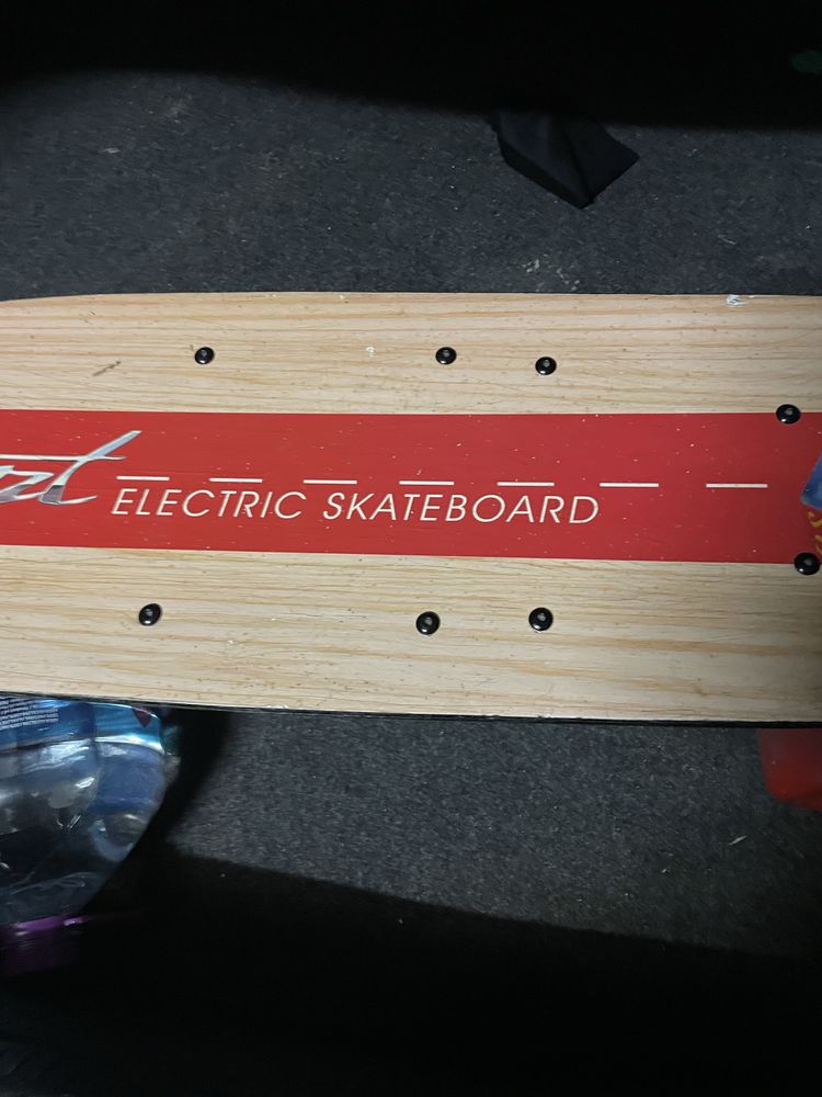 Skate ELETRICO com proteçoes