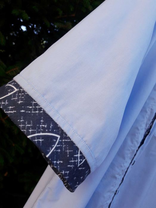 Сукня і фартух! Костюм для роботи в сфері обслуговування!