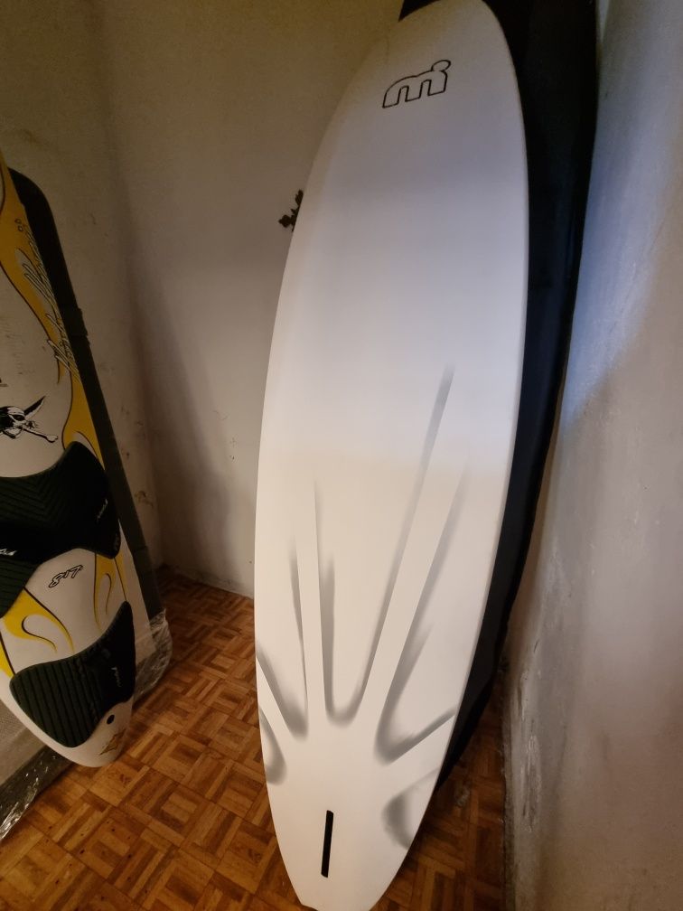 windsurf mistral synchro 103.