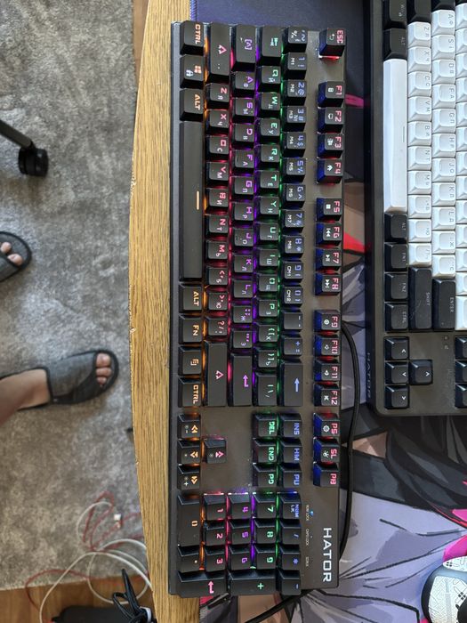 Продал клавіатуру Hator